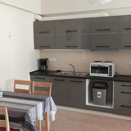 Jasas Appartement Iraklion Buitenkant foto